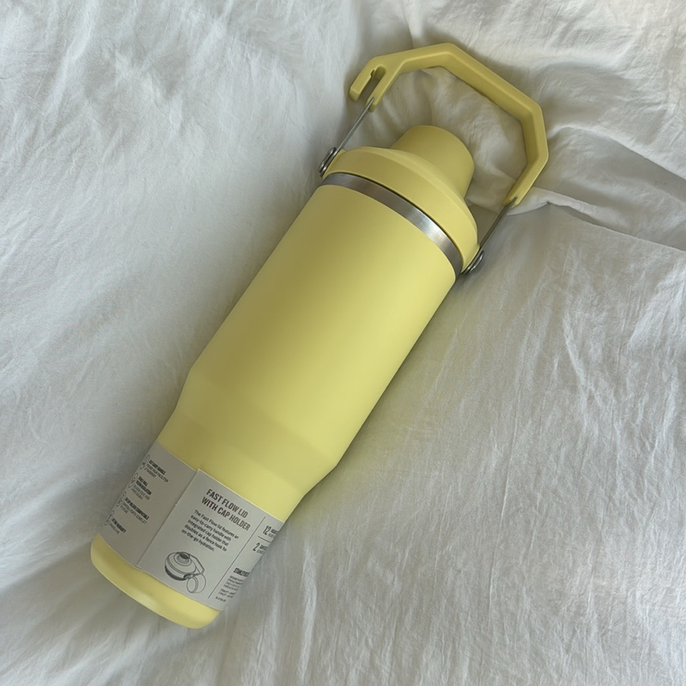 Stanley THE ICEFLOW™ TUMBLER WITH FAST FLOW LID | 40 OZ pomelo - Picture 2 of 4